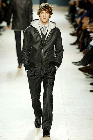 Look 25